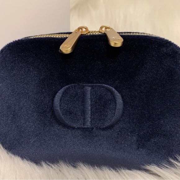 NIB Dior Velvet Pouch + New Pink Lip Glow Color Reviver Balm - Picture 2 of 11